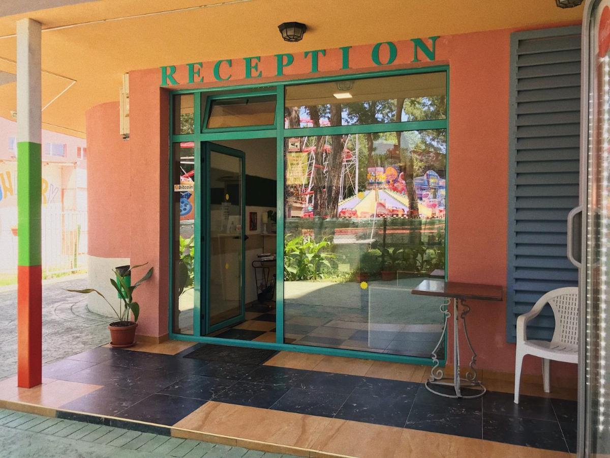 Hotel Largo Beach Σάνι Μπιτς Εξωτερικό φωτογραφία